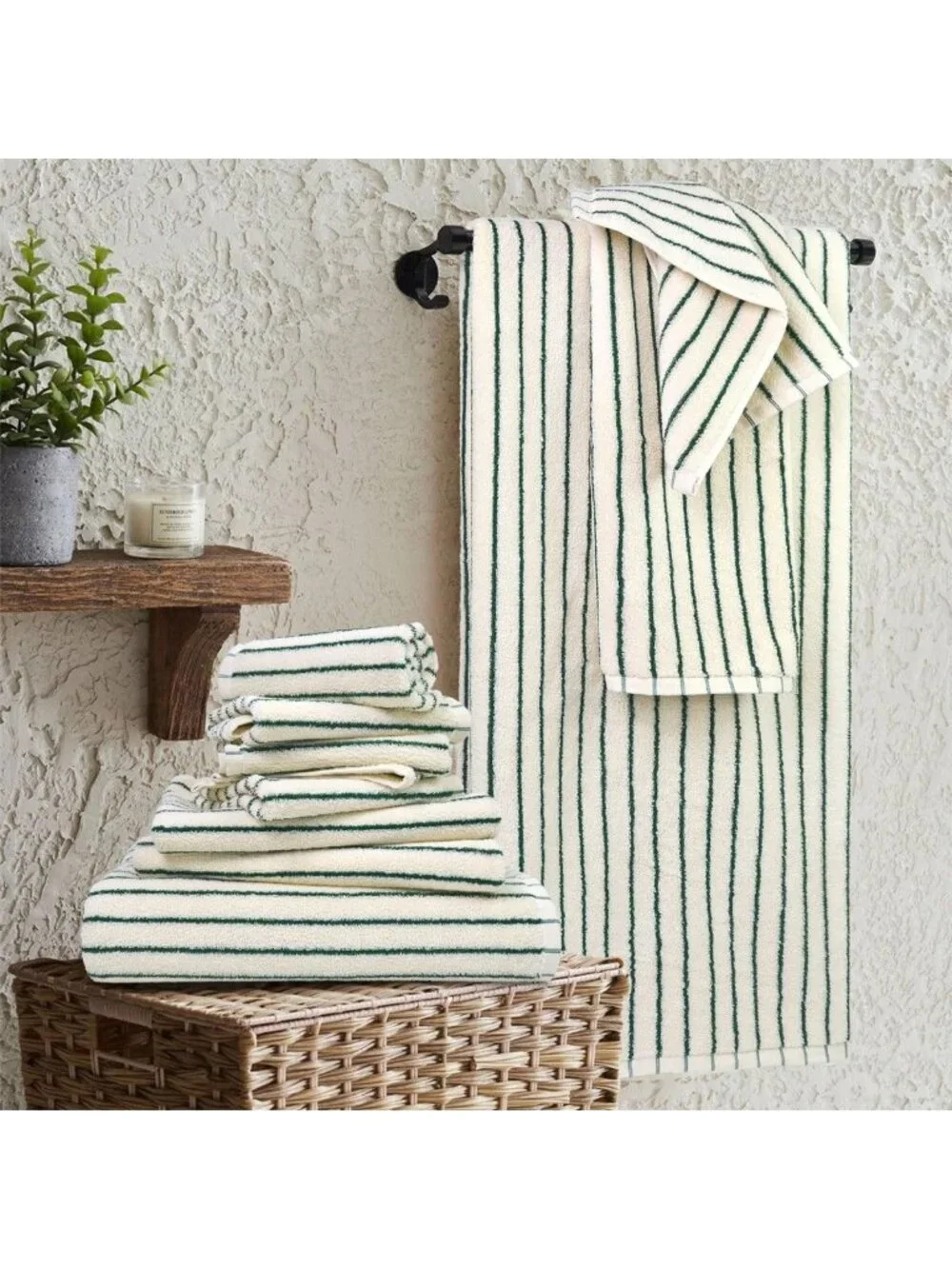 8-Piece Soft Green Towel Set - Ultra Absorbent Cotton Striped Bath Towels